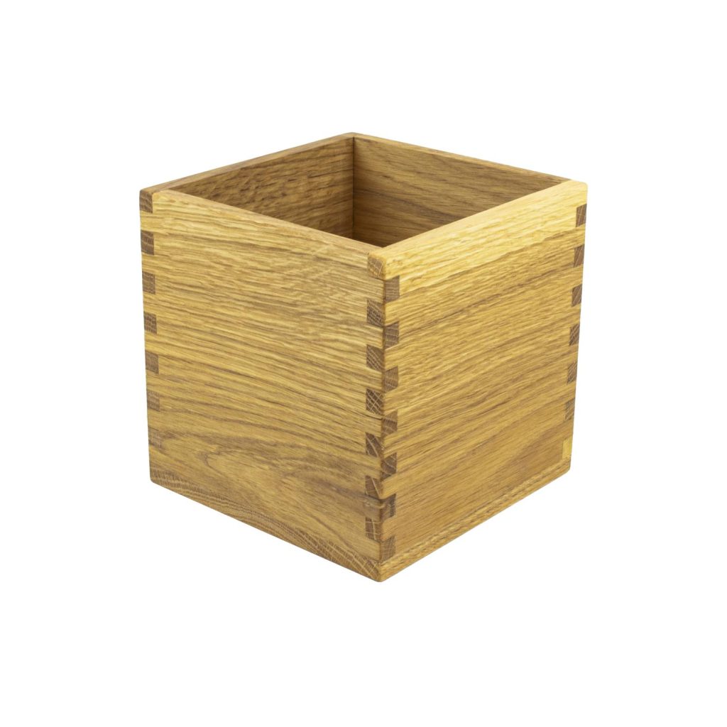 Besticklåda ek 15x15x15cm